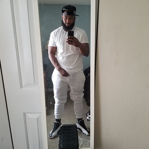 Meet your Posher, Don